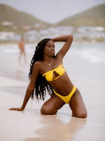 Aicha Yellow Top