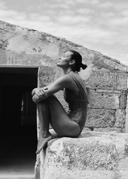 AliciaSwim_RESORT-25_Bela_House_494_bw_web_600x600.jpg